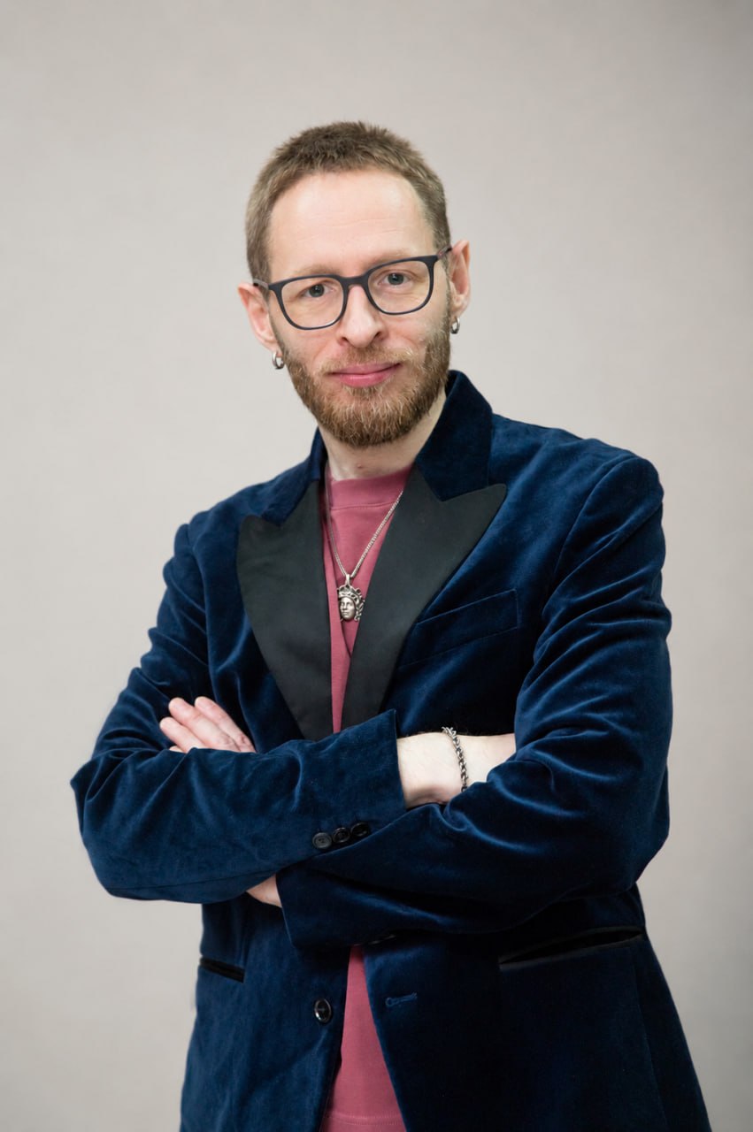 Виктор Данч, психотерапевт